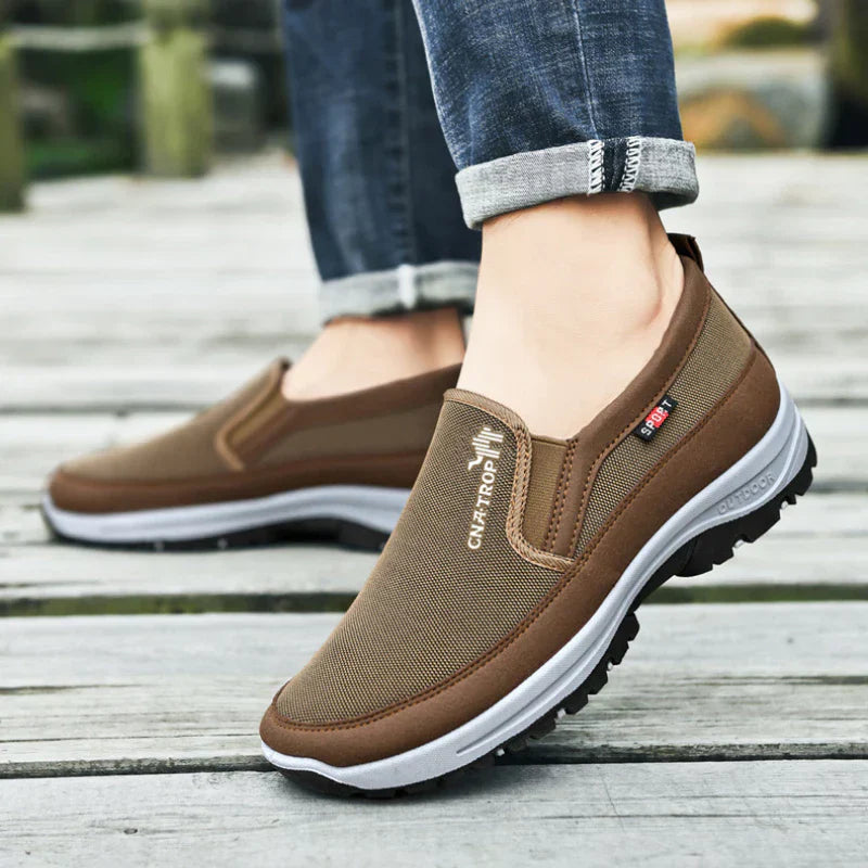 Tênis Ortopédico Comfort Titanium (PAGUE 1 LEVE 2)